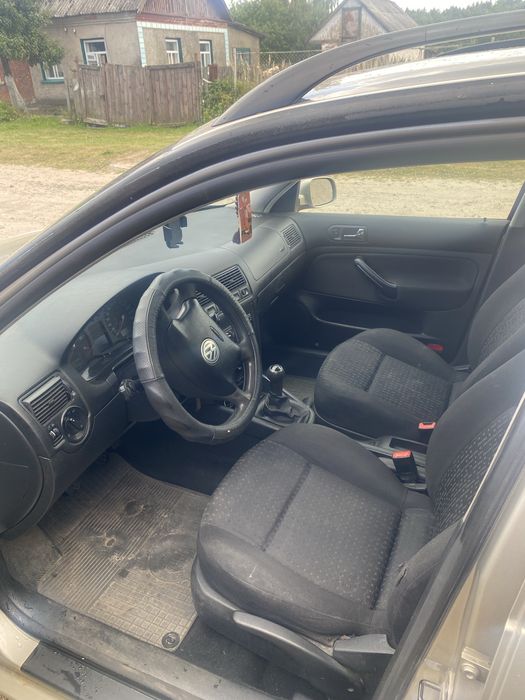 Volkswagen golf4