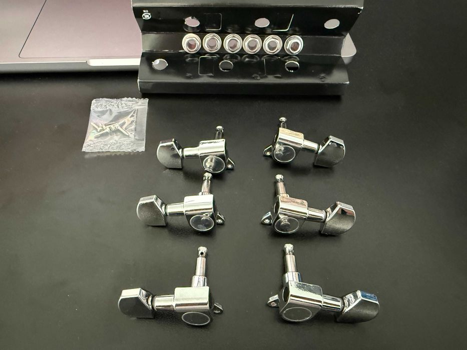 Klucze gitarowe 3x3 Chrome – no-name (Harley Benton)