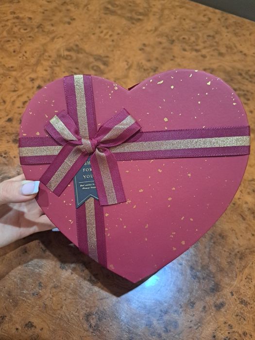 Подарочные коробки