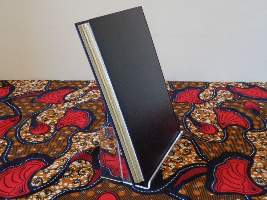 Colecção Heróis Invencíveis. 1983. APR. Portes incluídos.