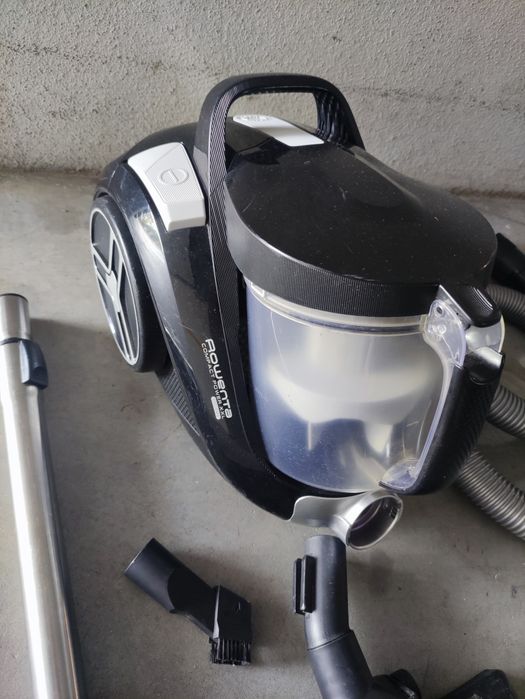 Aspirador sem saco Rowenta XXL- DP7