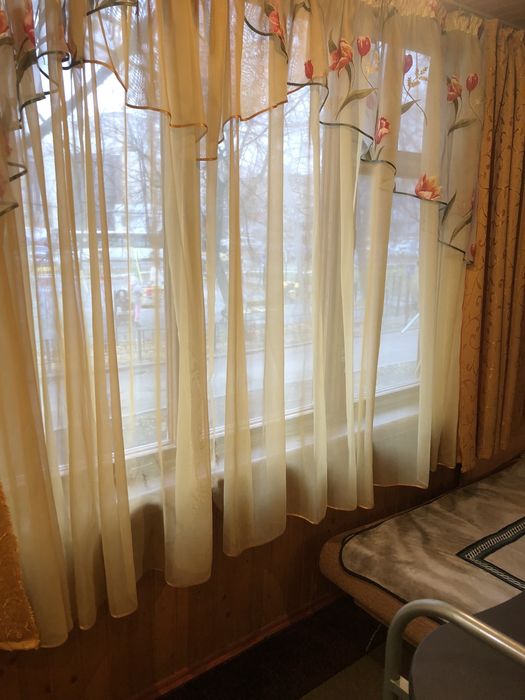 Здам квартиру, подобо, місяць, два. Метро Деміївська Документи ,