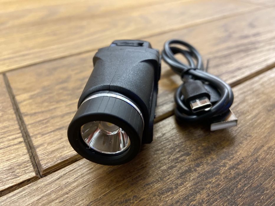 Тактичний ліхтарик підствольний для пістолета