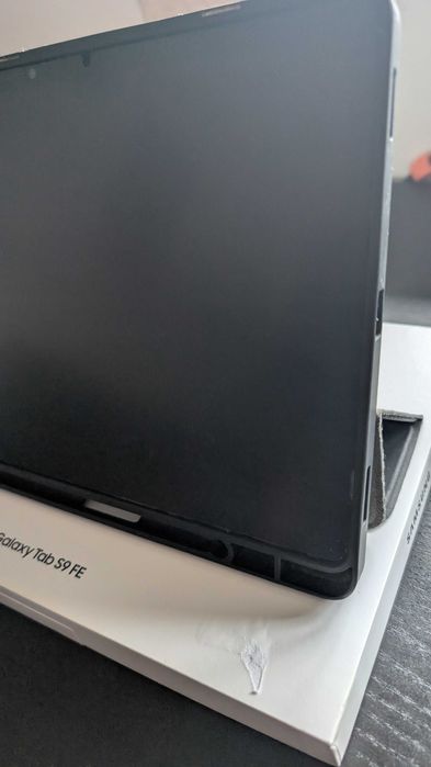Samsung Galaxy Tab S9 FE 128GB | C/ Garantia (Maio 2024) + Extras
