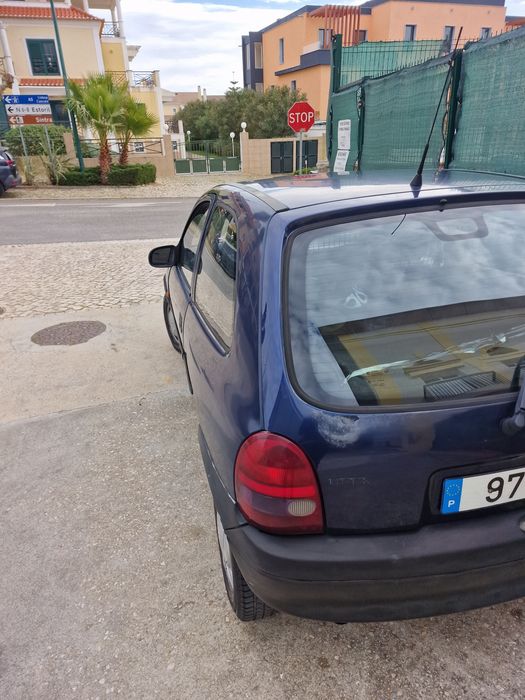 Opel corsa B comercial
