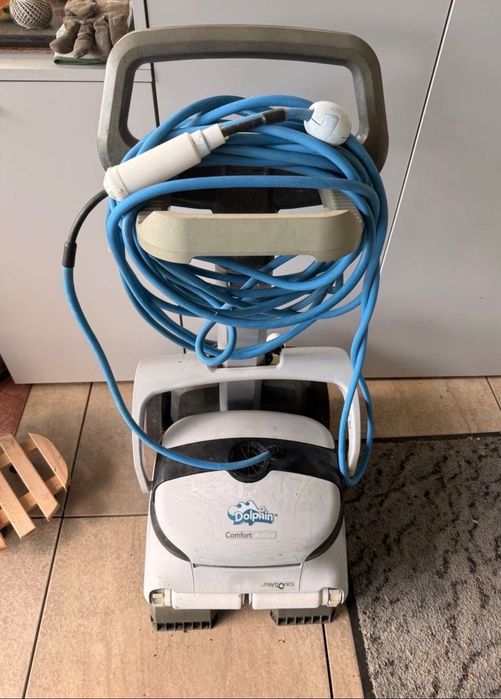 Robot basenowy Dolphin Comfort Maytronics z wózkiem sprawny