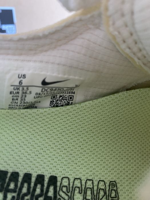 Кросівки жіночі Nike б/в