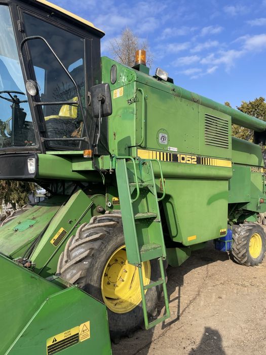 John Deere 1052 | 1987 r. |