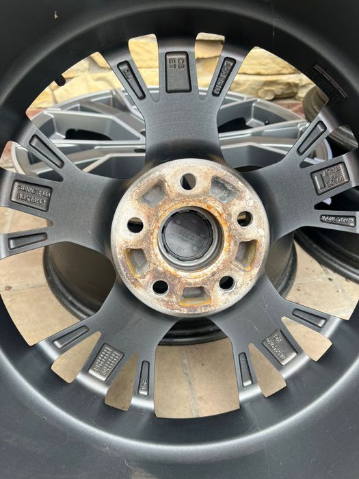 Диски Audi Volkswagen Mersedes Skoda r18 5/112 et35