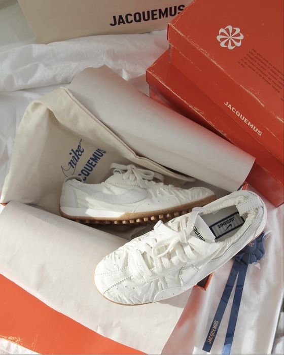 Кросівки білі Jacquemus × Nike 37 Оригінал — zdjęcie 3