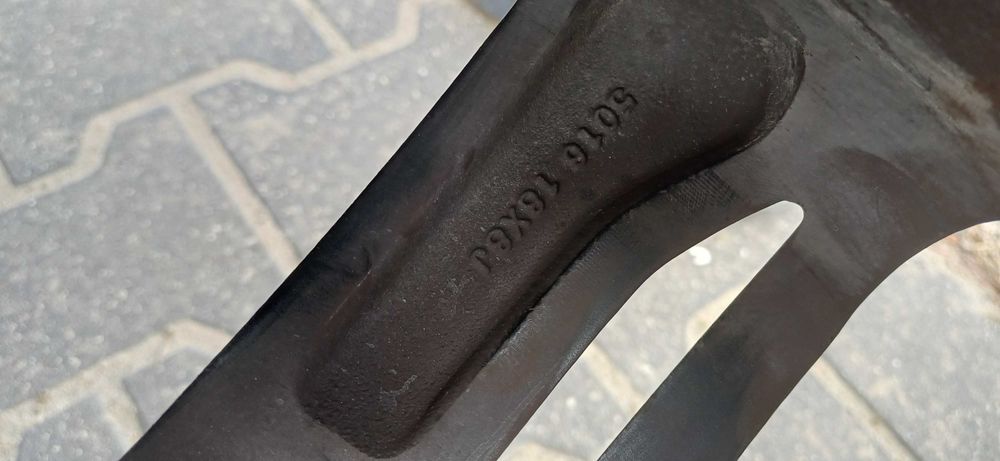 Alu felgi Audi Blade 18x8J 4 szt