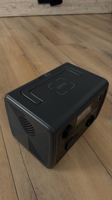 Зарядна станція bluetti EB3A
