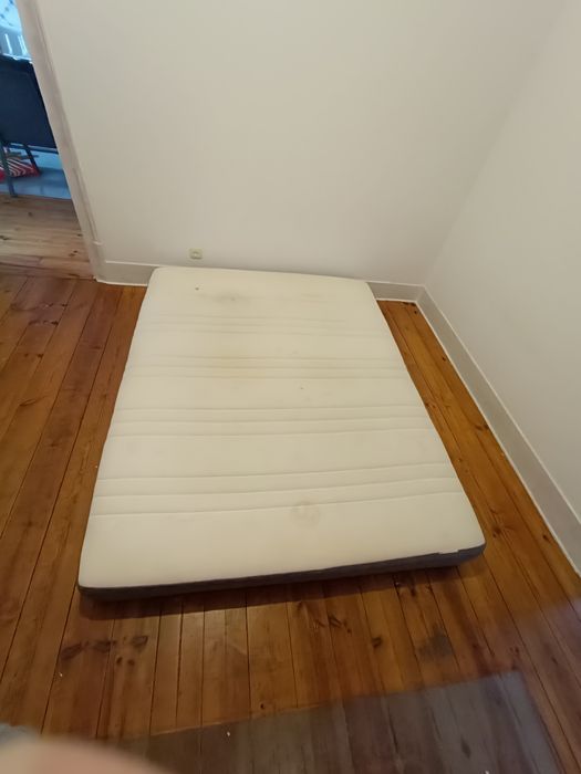 Colchão King-size Ikea