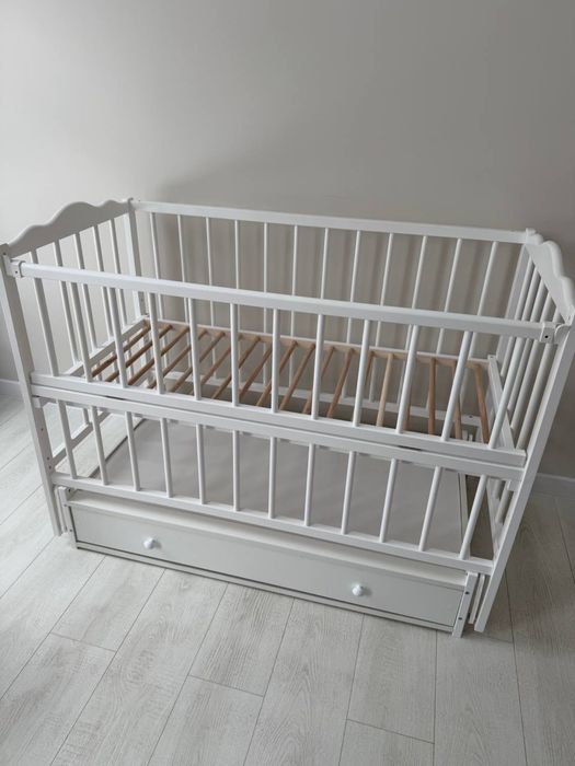 Продам дитячу кроватку