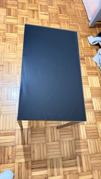 Mesa 4 lugares e mesa de apoio vidro e aço