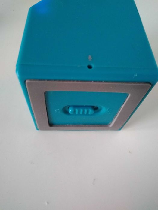 Bluetooth динамік Куб синій робочий колонка