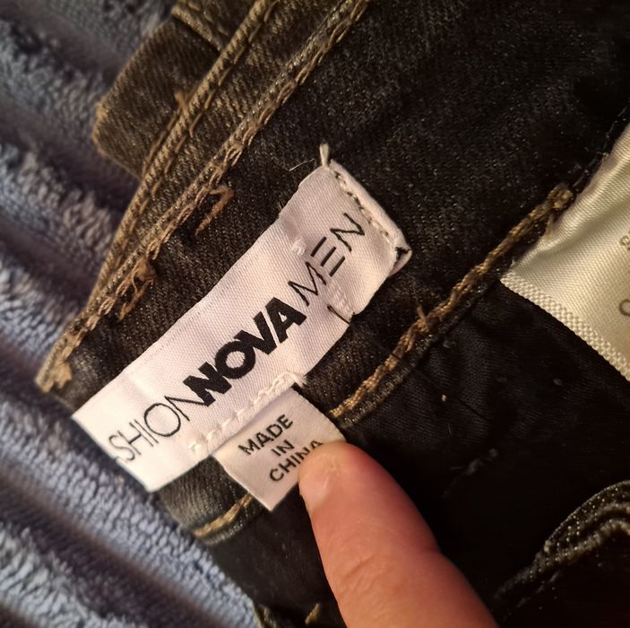 FashionNova Skinny Jeans