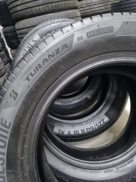 225/60R18 Bridgestone Turanza 6 Enliten.