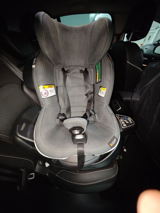 Cadeira auto BeSafe Auto iZi Turn i-Size Antracite Mesh 6-48 meses