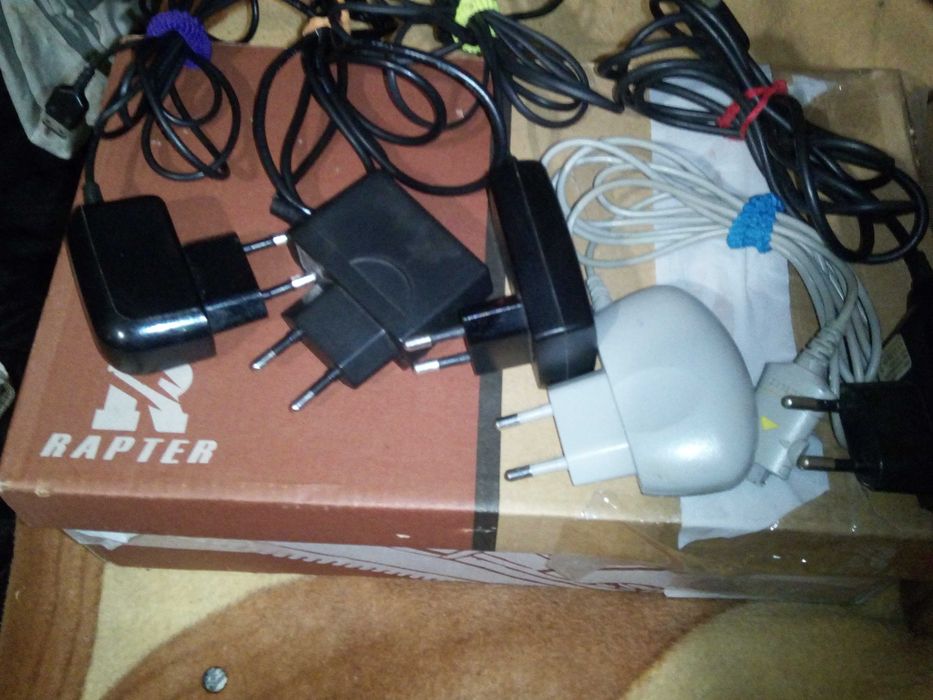 Зарядки мощние фірми Ксеомі,шнури,рабочий телефон.ЛОТОМ!