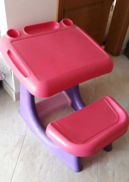 Secretária infantil