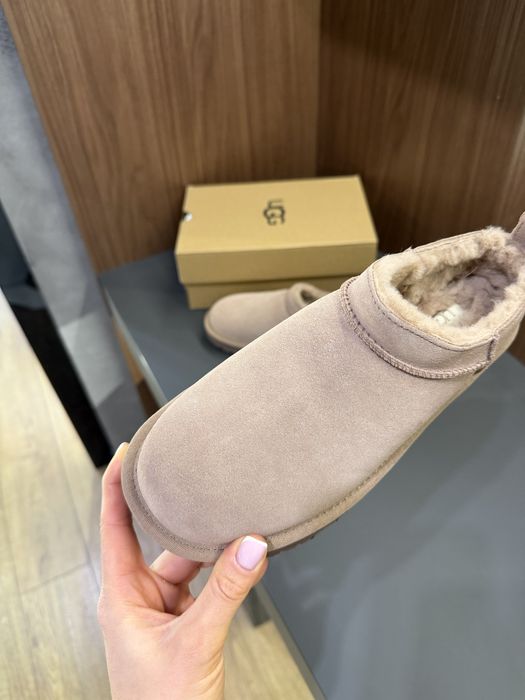 Жіночі угги UGG mini golden goose dior off white miu miu prada
