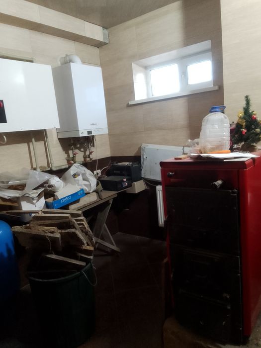 Продається коттедж,Нові Петрівці.Польовий.Новий,ніхто не жив.Моноліт.