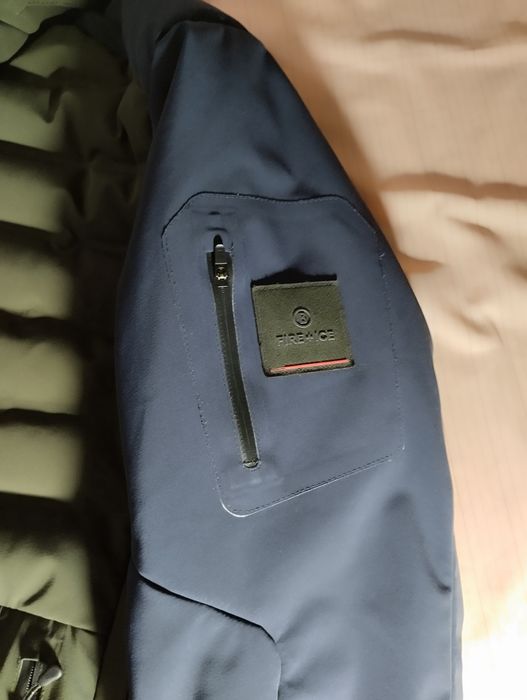 Куртка фірми BOGNER