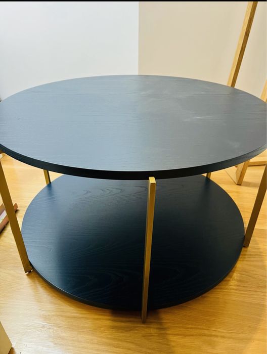 Mesa de centro nova. Peça de design