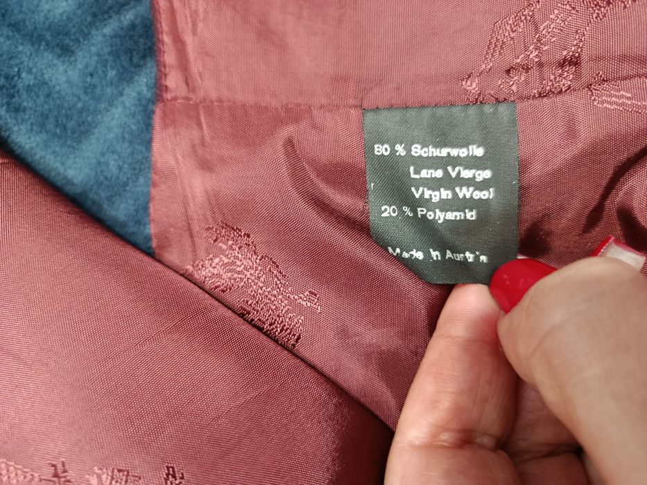 Елегантний жилет LODENFREY