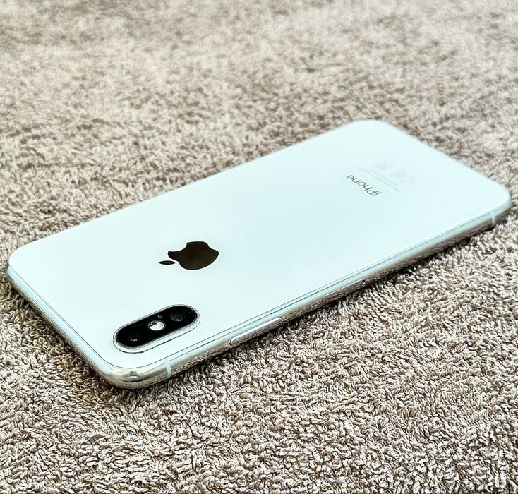 iPhone X 64GB , отличное состояние