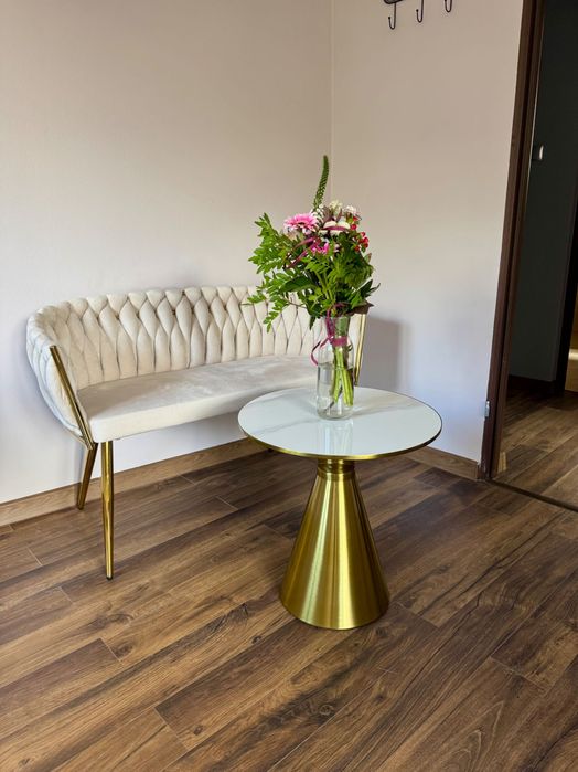 Wynajem stanowiska manicure i pedicure
