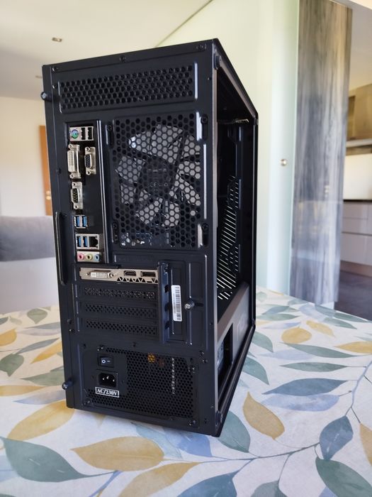 Torre Gaming Nox
