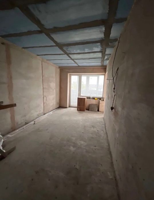 Однокімнатна квартира Лозова