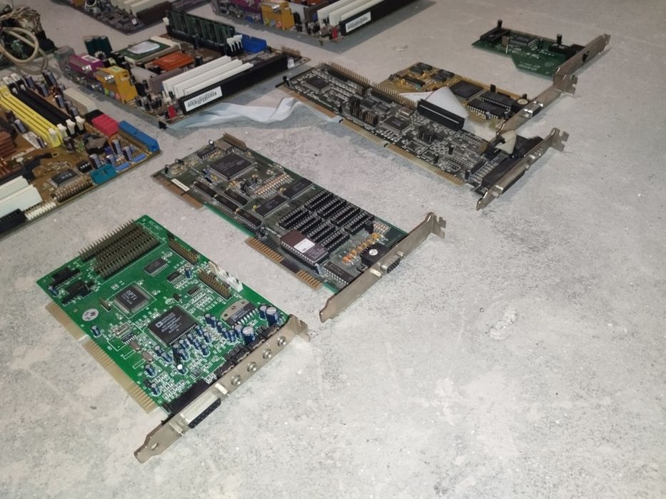 Zestaw części PC retro komputera Intel CELERON Ram płyta główna grafik