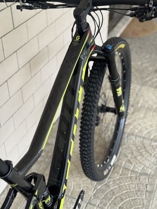 Bicicleta BTT suspensao total Scott spark 920