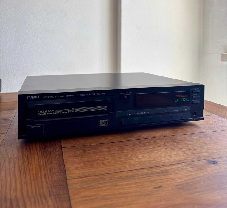 Leitor CDs Yamaha CD-X5