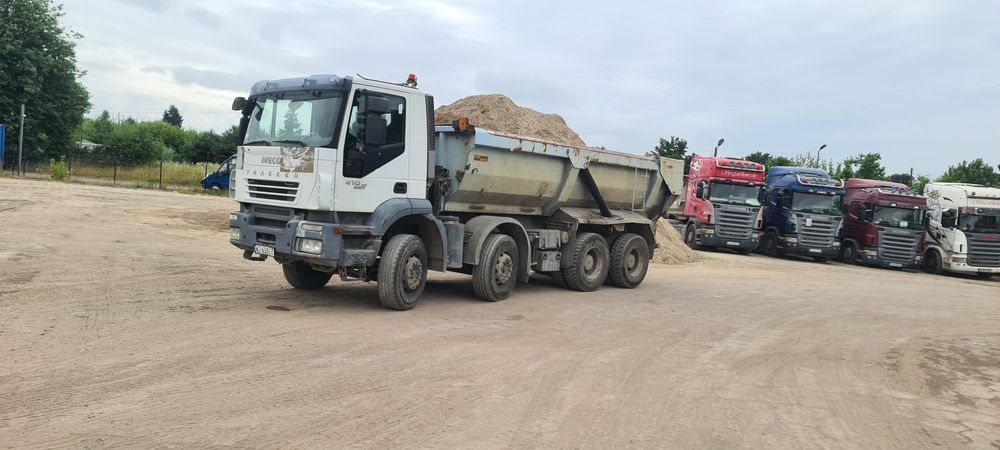 Iveco Trakker Hydroklapa 8x4