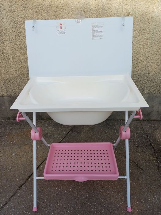 Muda fraldas + banheira