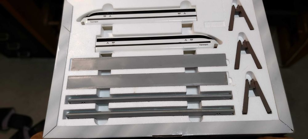Superspeed Maglev System64752114780545122