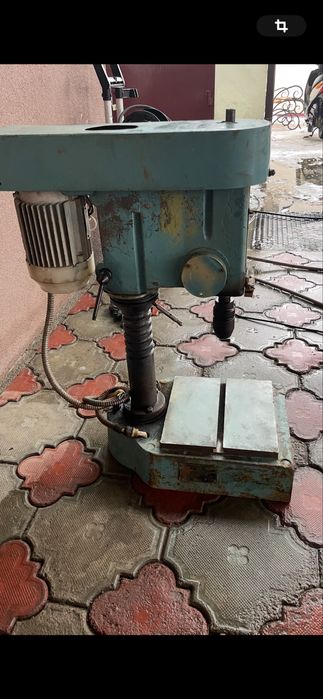 Продам сверлильный станок