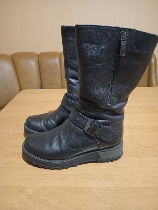 Женские кожаные сапожки 37р.