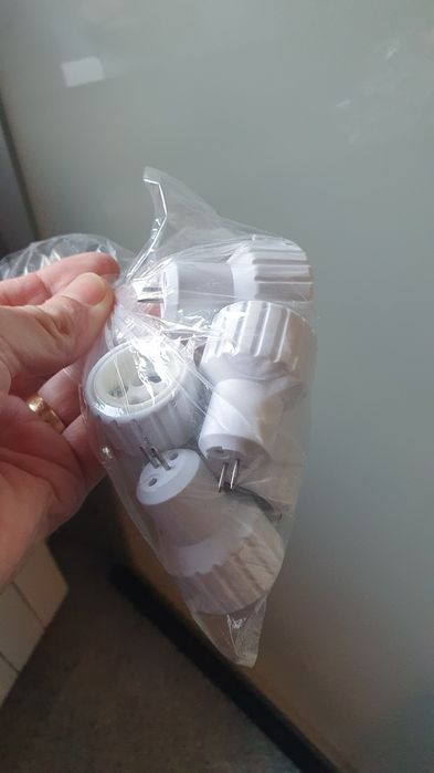 5 pcs. MR16 to GU10 Adapters