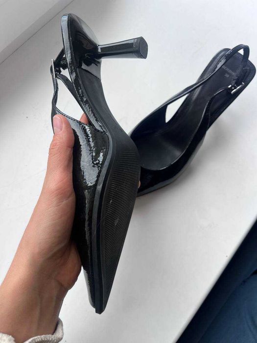 Туфлі жіночі Stradivarius 38р