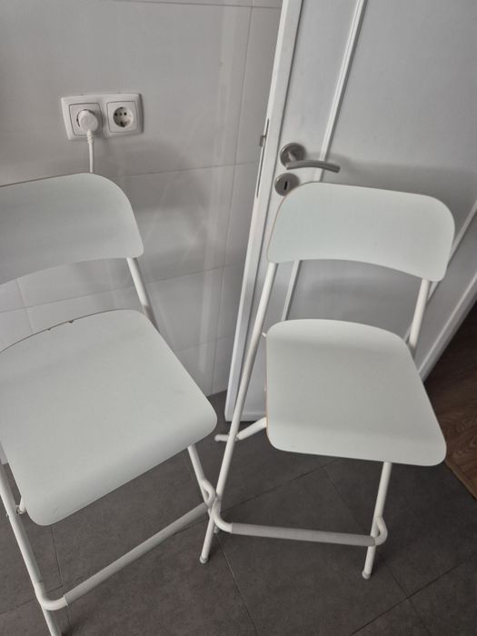 Bancos altos 2 IKEA