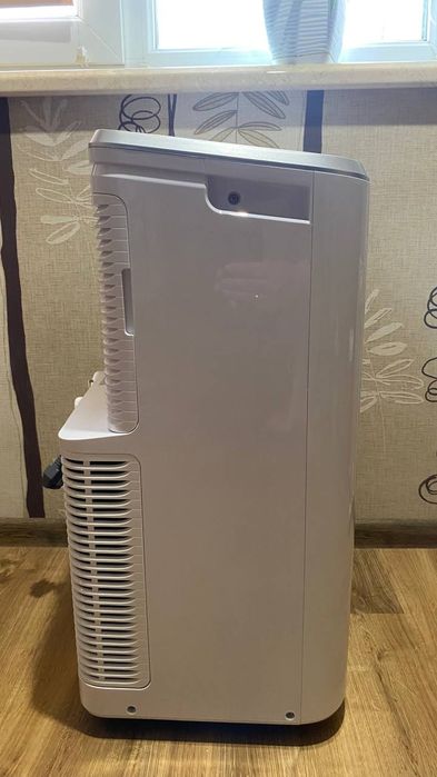 Мобільний кондиціонер Electrolux