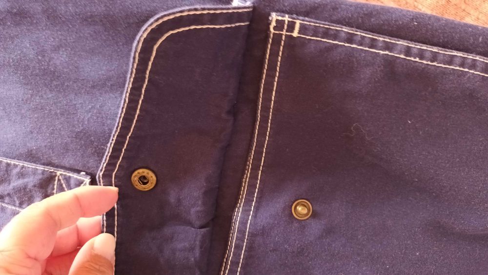 Parka em azul escuro