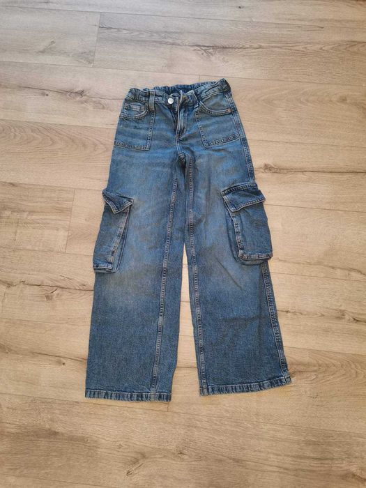Dżinsowe spodnie cargo H&M 146