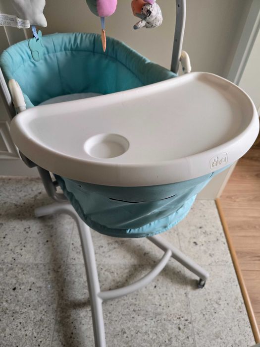 Chicco 4w1 łóżeczko, krzesełko, leżanka