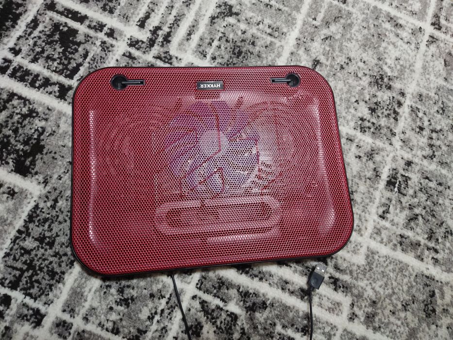 Podstawka chłodząca pod laptopa